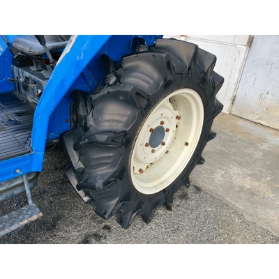 ISEKI トラクター TA320F