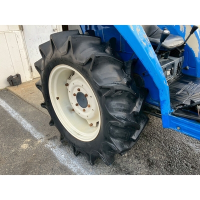 ISEKI トラクター TA320F