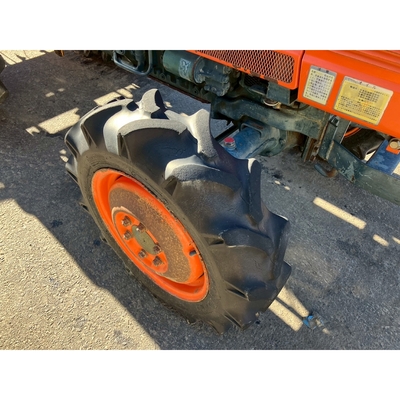 KUBOTA トラクター L2201