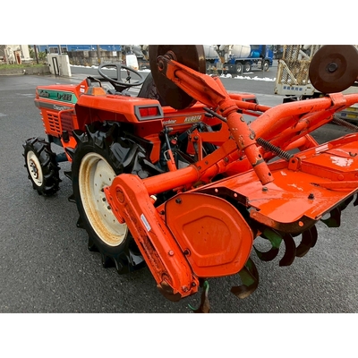 KUBOTA トラクター L1-225