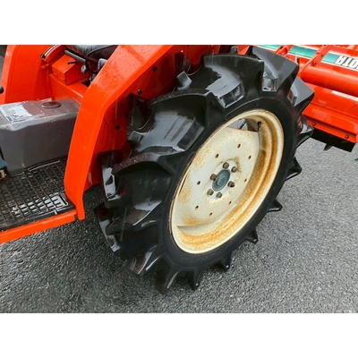 KUBOTA トラクター L1-225
