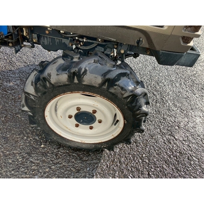 ISEKI トラクター TF223F