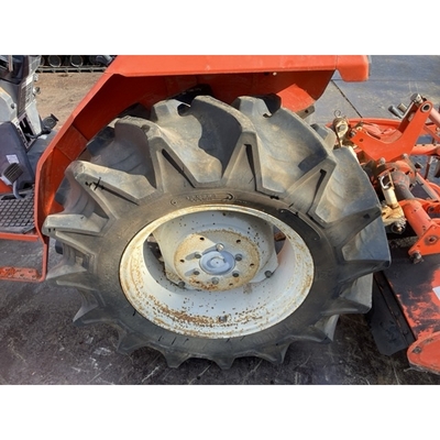 KUBOTA トラクター L1-295D