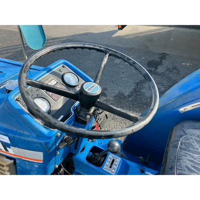 ISEKI トラクター TU2100S