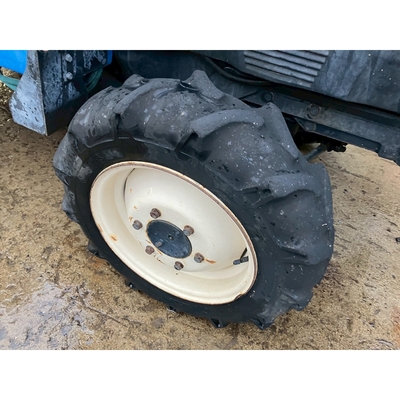 ISEKI トラクター TU217F