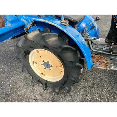 ISEKI トラクター TX145F