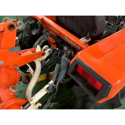 KUBOTA トラクター L1-215S