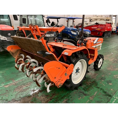 KUBOTA トラクター B1600