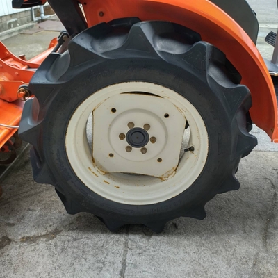 KUBOTA トラクター JB18