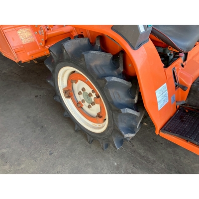 KUBOTA トラクター B1-16