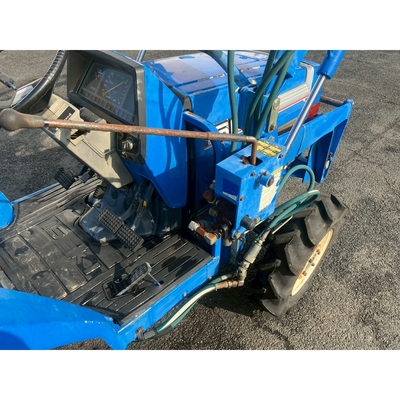 ISEKI トラクター TA235F