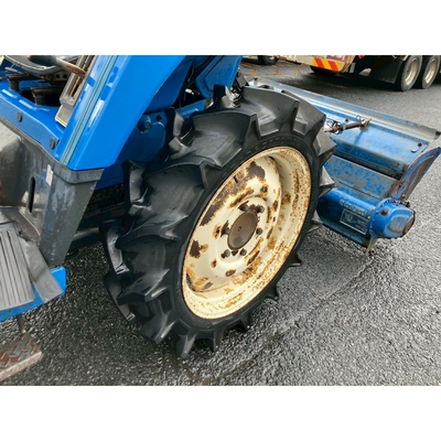 ISEKI トラクター TU180