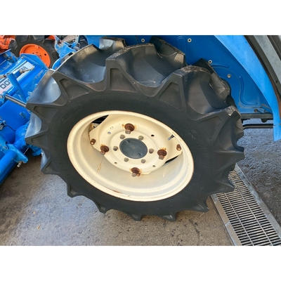 ISEKI トラクター TA287F