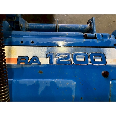 ISEKI トラクター TU140F