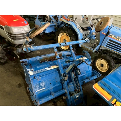 ISEKI トラクター TU140F