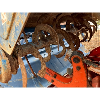 ISEKI トラクター TU150F