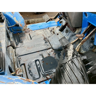 ISEKI トラクター TA210F