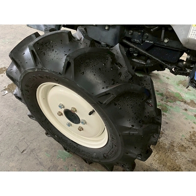 ISEKI トラクター TH205