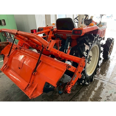 KUBOTA トラクター L1-245