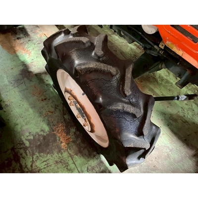 KUBOTA トラクター L1-245D