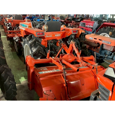 KUBOTA トラクター L1-245D