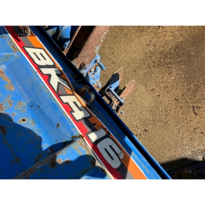 ISEKI トラクター TG27F