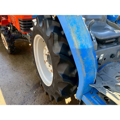 ISEKI トラクター TG27F