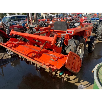 KUBOTA トラクター L1-215D