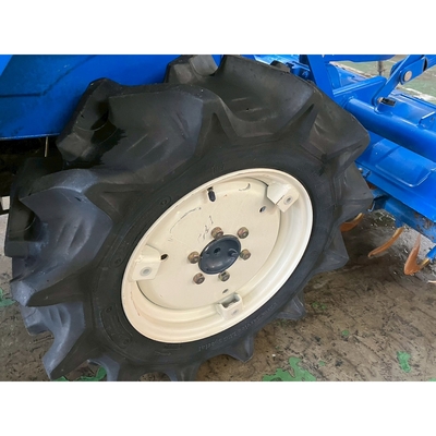 ISEKI トラクター TU125