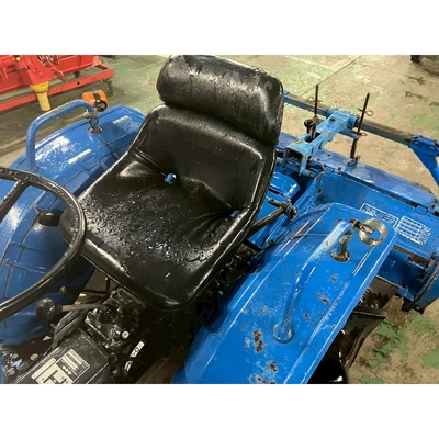 ISEKI トラクター TX1510F