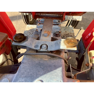 Massey Ferguson トラクター MF125S