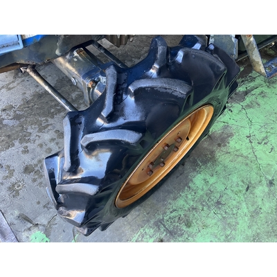 ISEKI トラクター TGS30