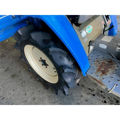 ISEKI トラクター TM17F