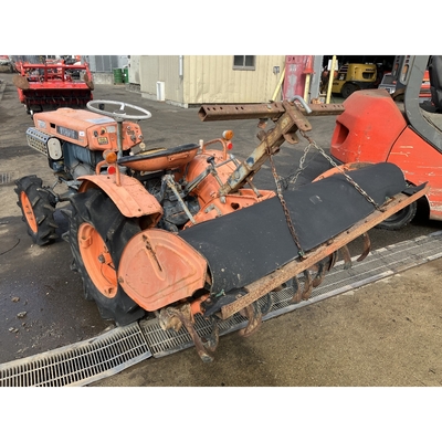 KUBOTA トラクター B7000D