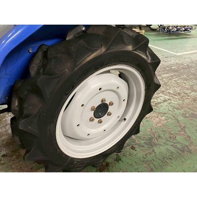 ISEKI トラクター THS20