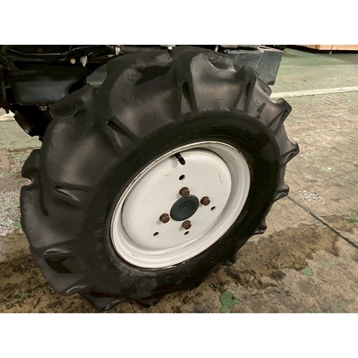 ISEKI トラクター THS20