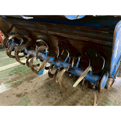 ISEKI トラクター TA210F