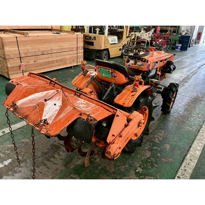 KUBOTA トラクター B7001