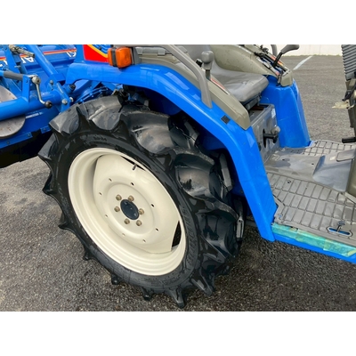 ISEKI トラクター TF26F