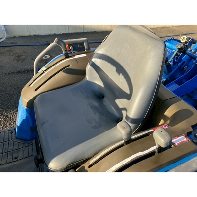 ISEKI トラクター TF153