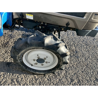 ISEKI トラクター TF153