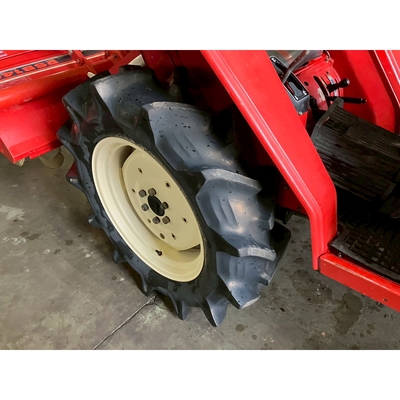 YANMAR トラクター F20D