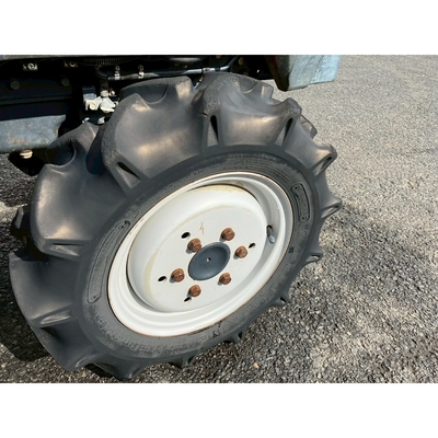 ISEKI トラクター TF153