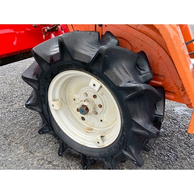 KUBOTA トラクター B1400