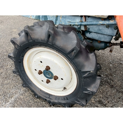 KUBOTA トラクター B1400