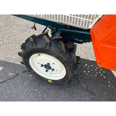 KUBOTA トラクター B1200