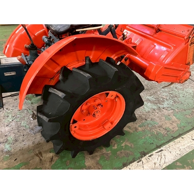 KUBOTA トラクター B6000