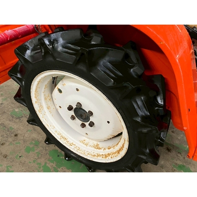 KUBOTA トラクター B1600S