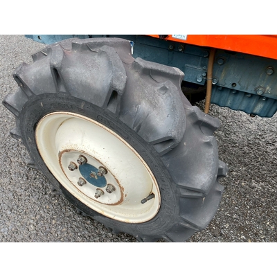 KUBOTA トラクター L1-205D