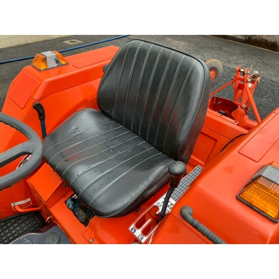 KUBOTA トラクター L1-205D